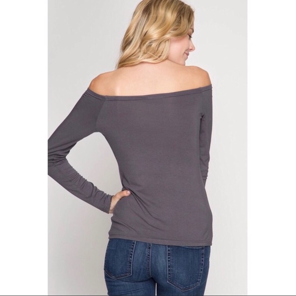♥️ 1 left♥️Basic gray off shoulder long sleeve top - Picture 2 of 2